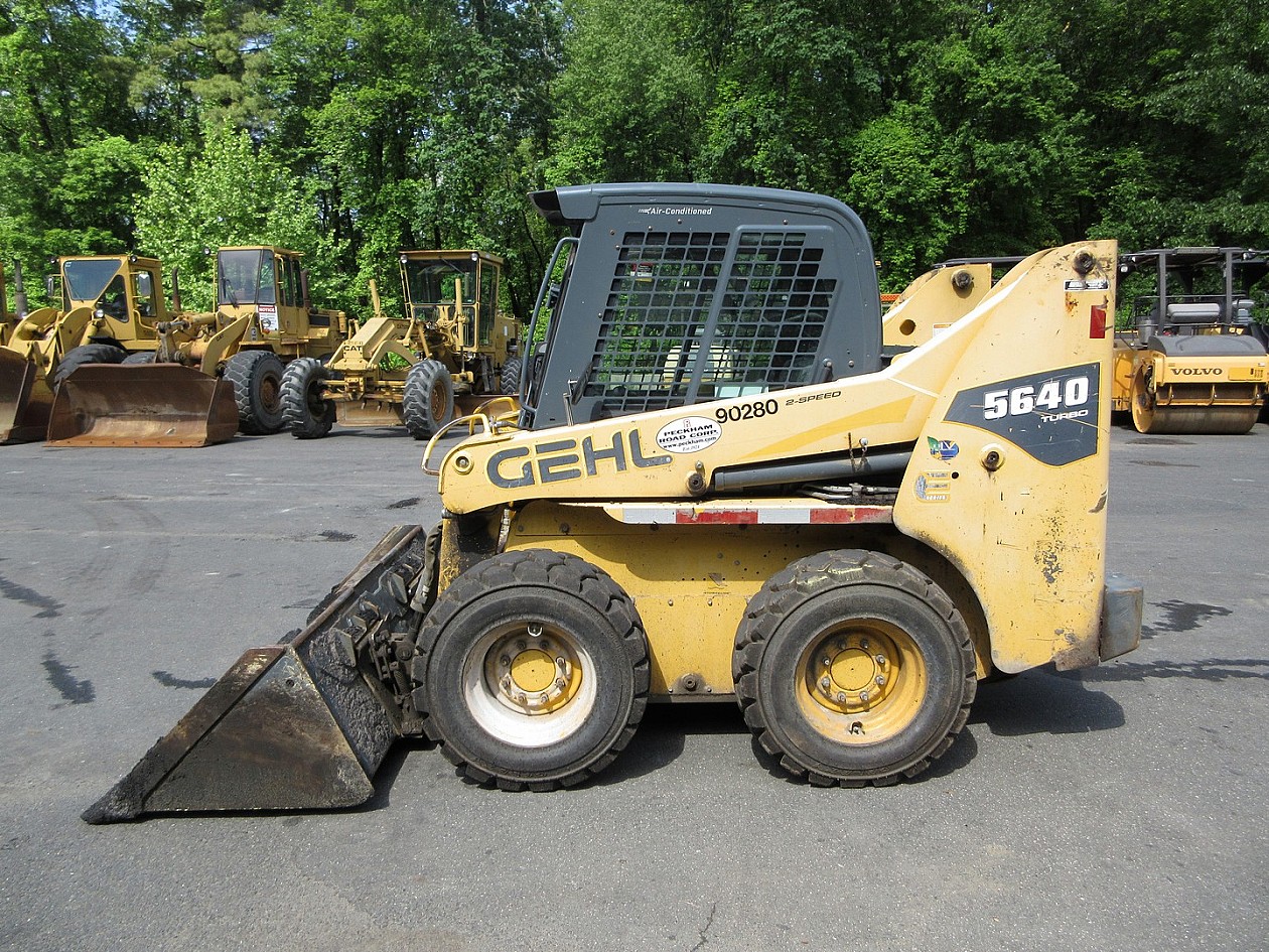 2012 Gehl 5640E Skid Steer
