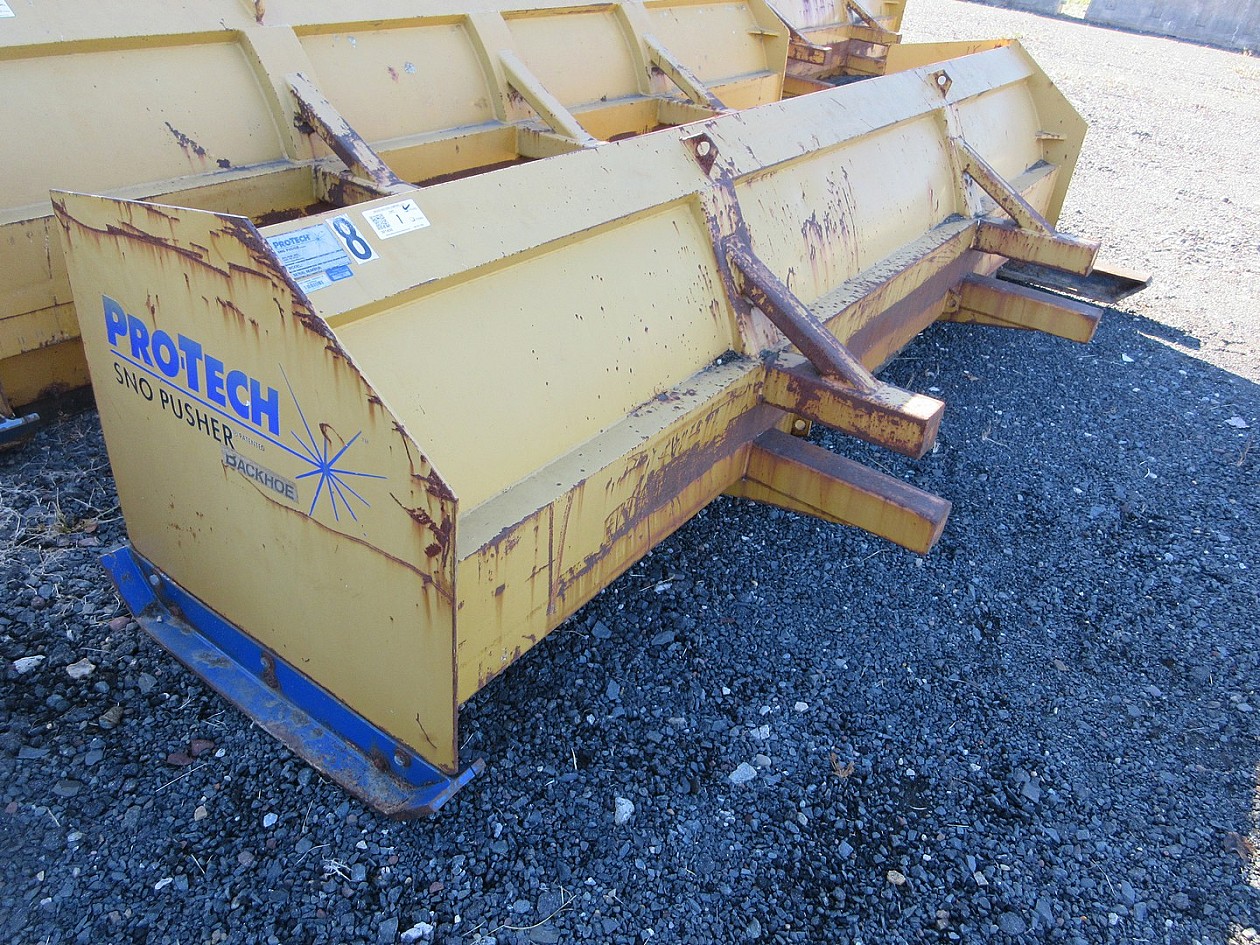PROTECH 12' SNOW PUSHER WITH RUBBER EDGE