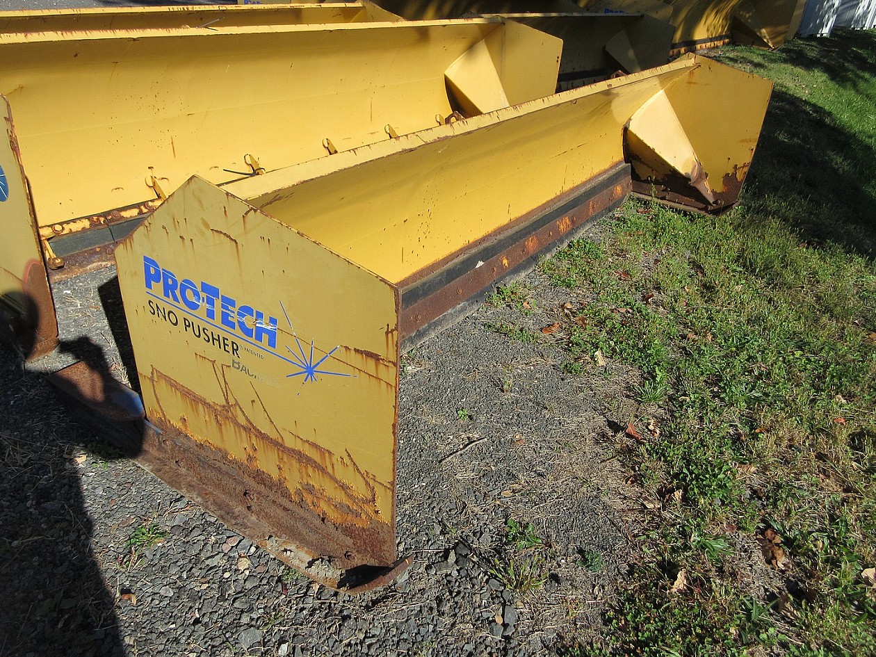 PROTECH 12' SNOW PUSHER WITH RUBBER EDGE