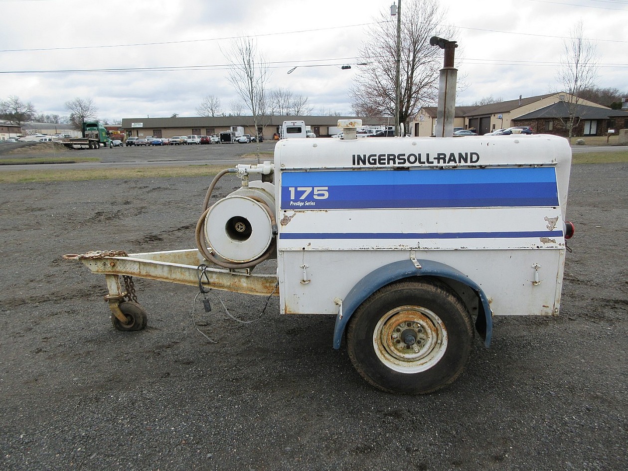 Ingersoll Rand 175 Tow Behind Air Compressor
