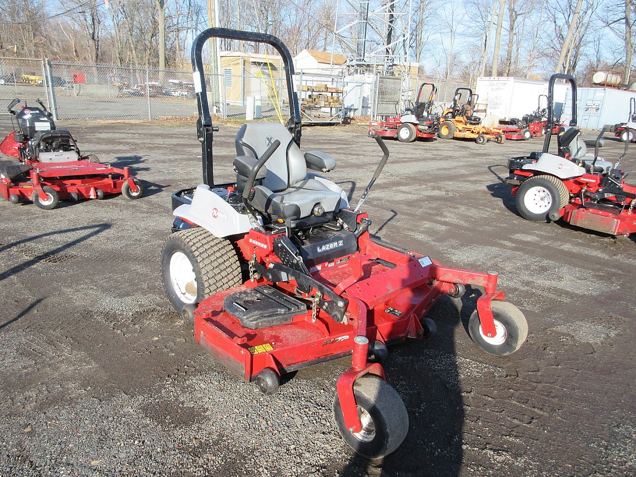 EXMARK LAZER Z ZERO TURN MOWER