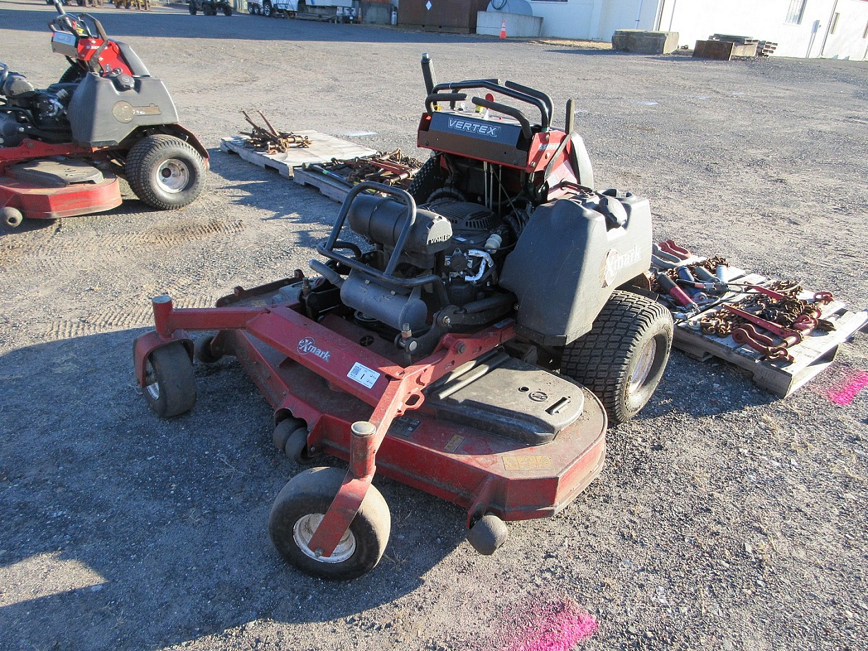 EXMARK VERTEX STANDER MOWER