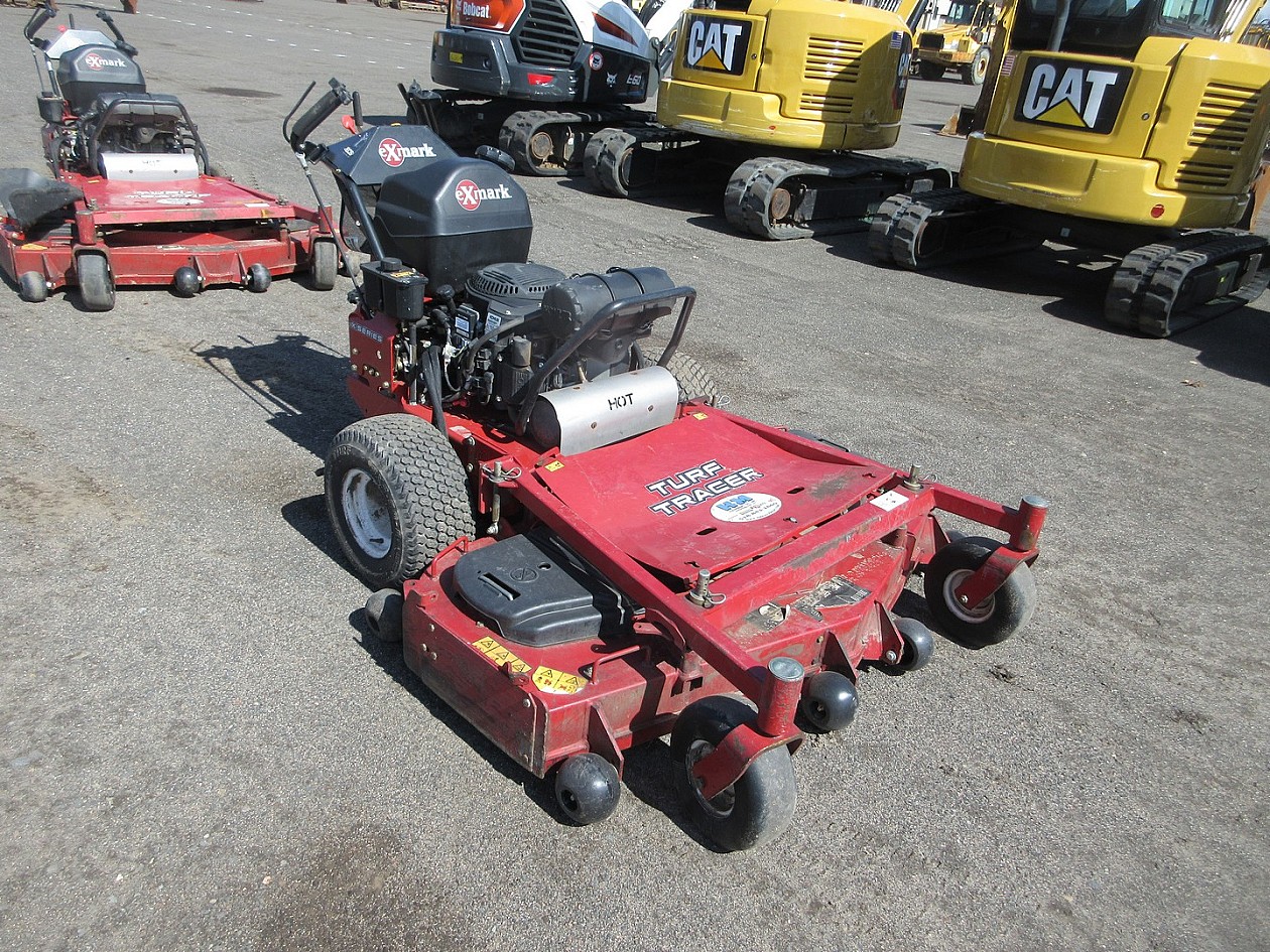 EXMARK TURF TRACER WALK BEHIND MOWER