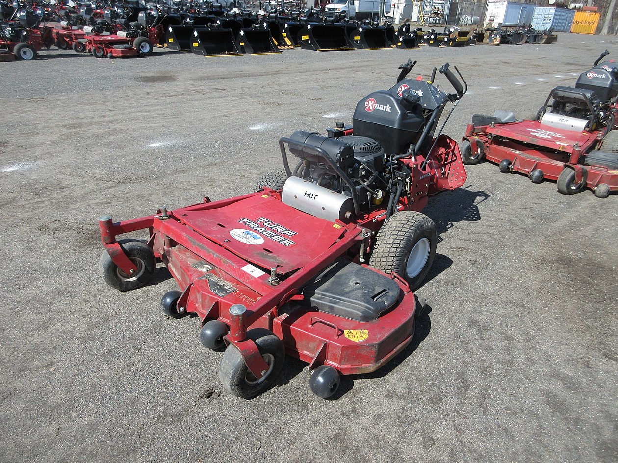 EXMARK TURF TRACER WALK BEHIND MOWER